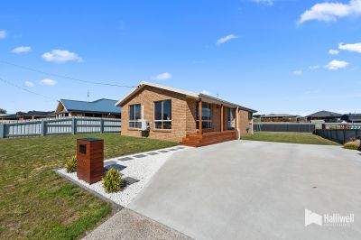 3
 
 
 
  
 
 
 1
 
 
 
  
 
 
 2
 
 
 
 
 
 
 
 260 Gilbert Street, Latrobe TAS 7307, Latrobe - Thumbnail 2