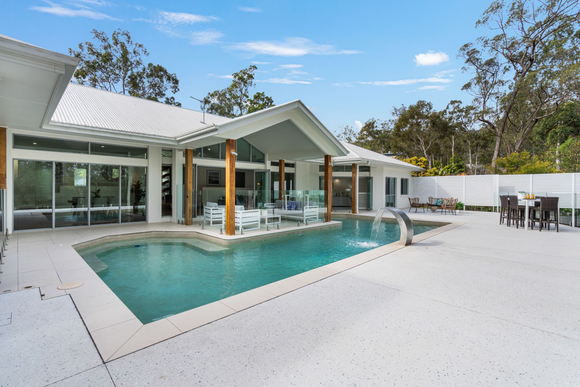 Real Estate For Sale 9 Eucumbene Place Maudsland , QLD