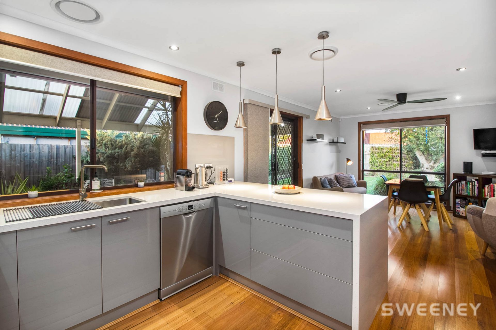 16 Kurrajong Drive, Altona Meadows - Thumbnail 5