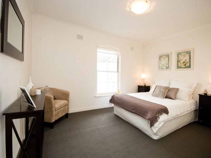 Real Estate For Sale 4/8 Robert Street Glenelg South , SA