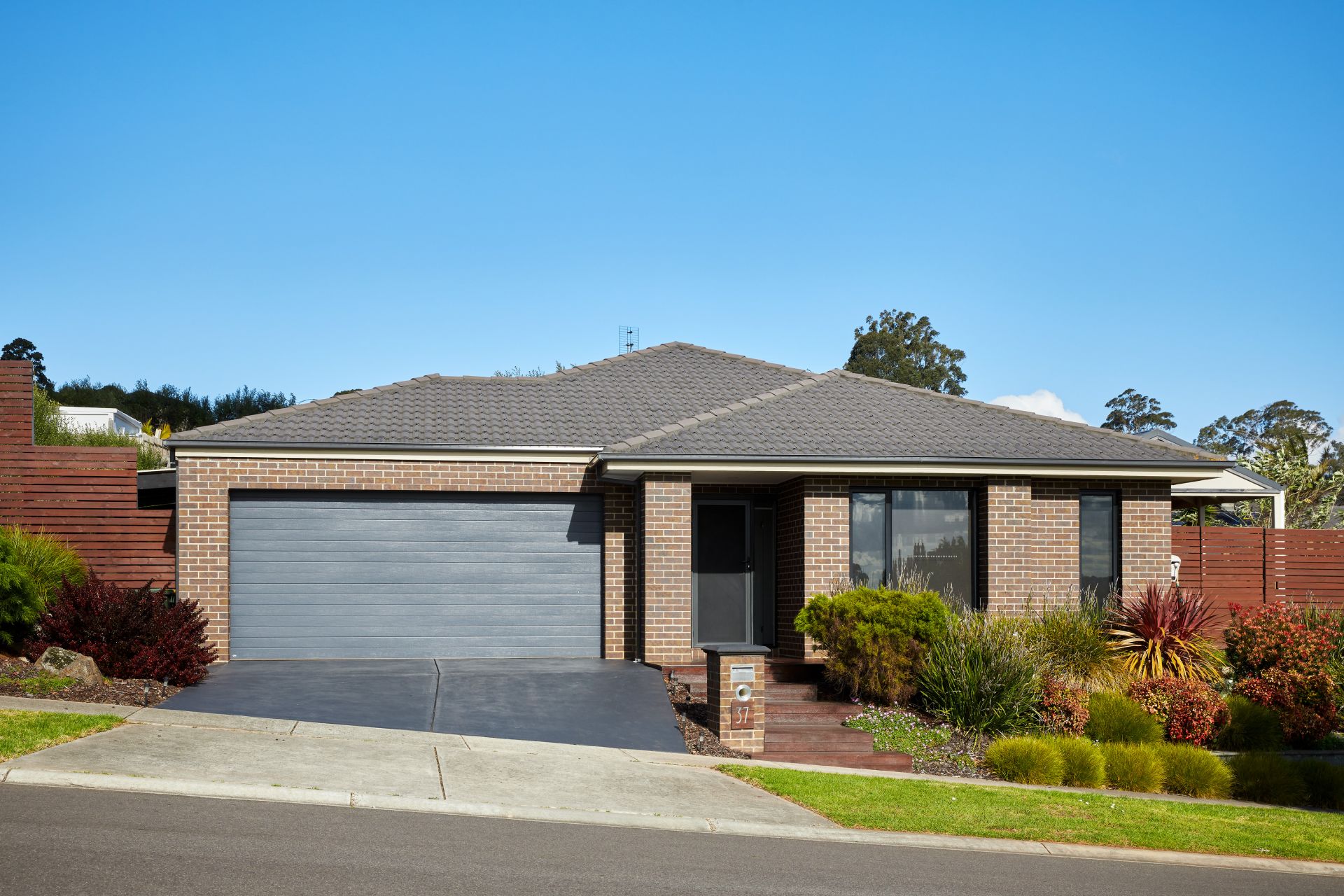 37 Hatfield Drive, Drouin OBrien Real Estate