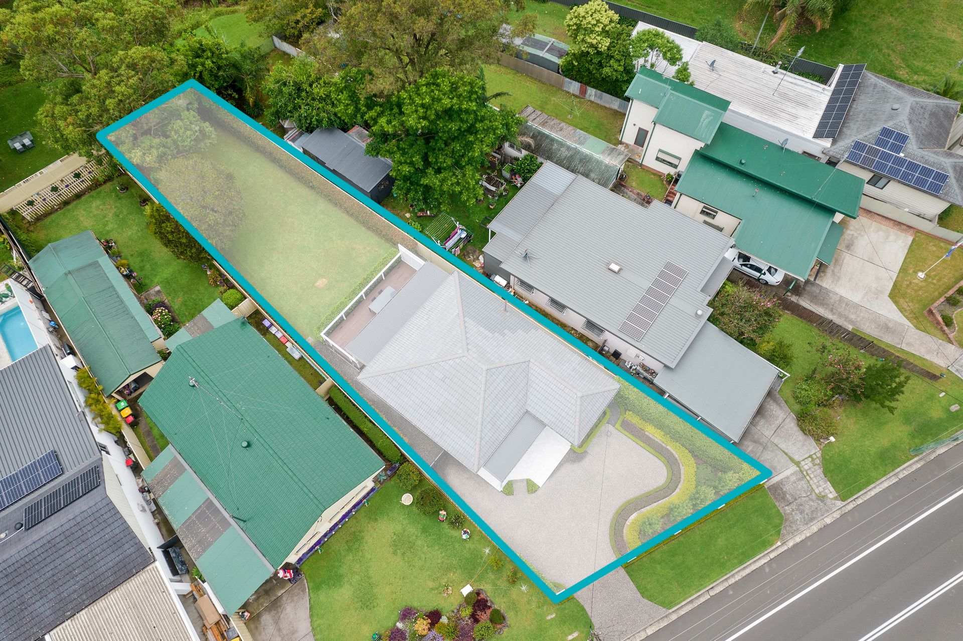 Real Estate For Sale 18 Cummins Street Unanderra , NSW