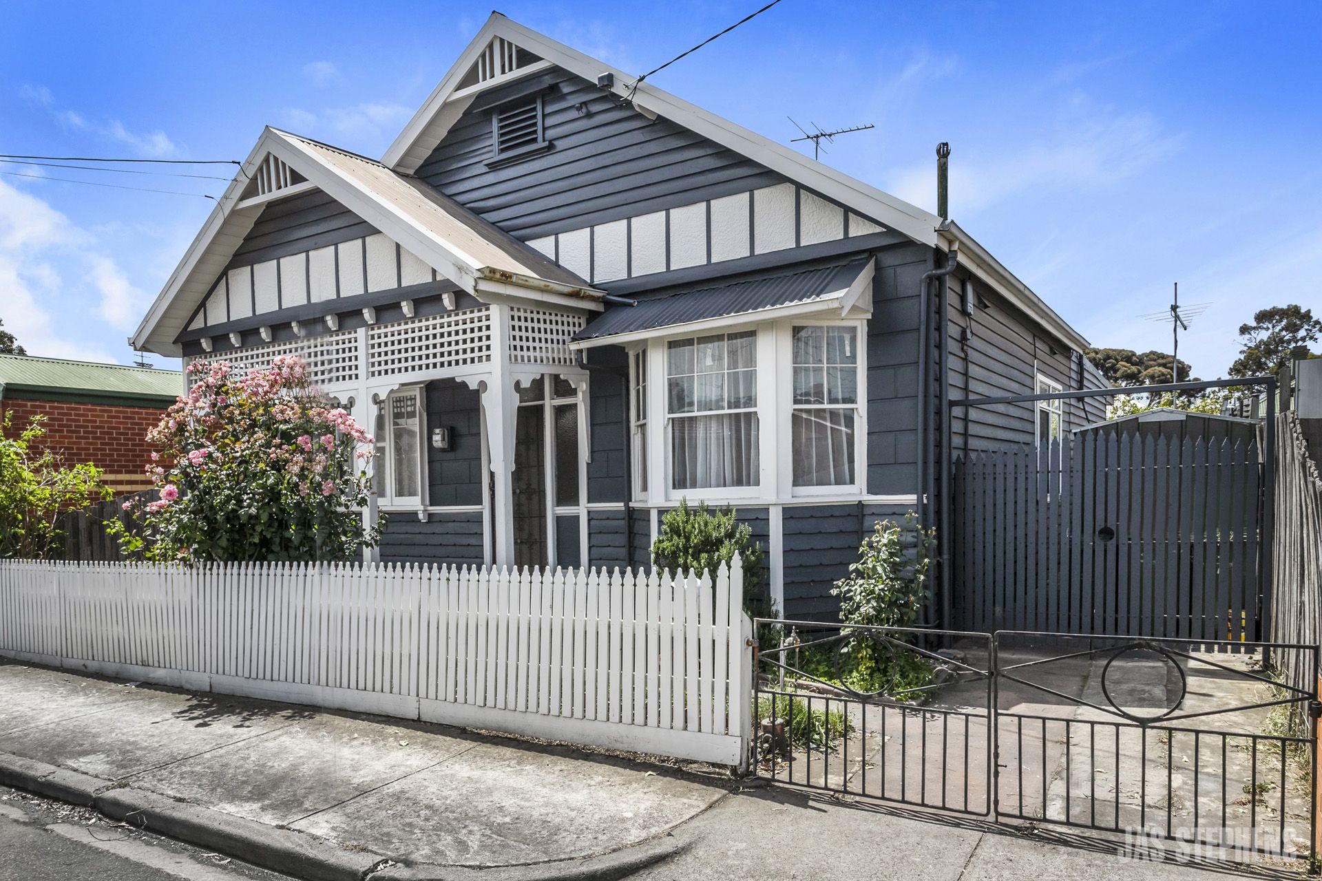 46 Buckingham Street Footscray VIC, Footscray - Thumbnail 2