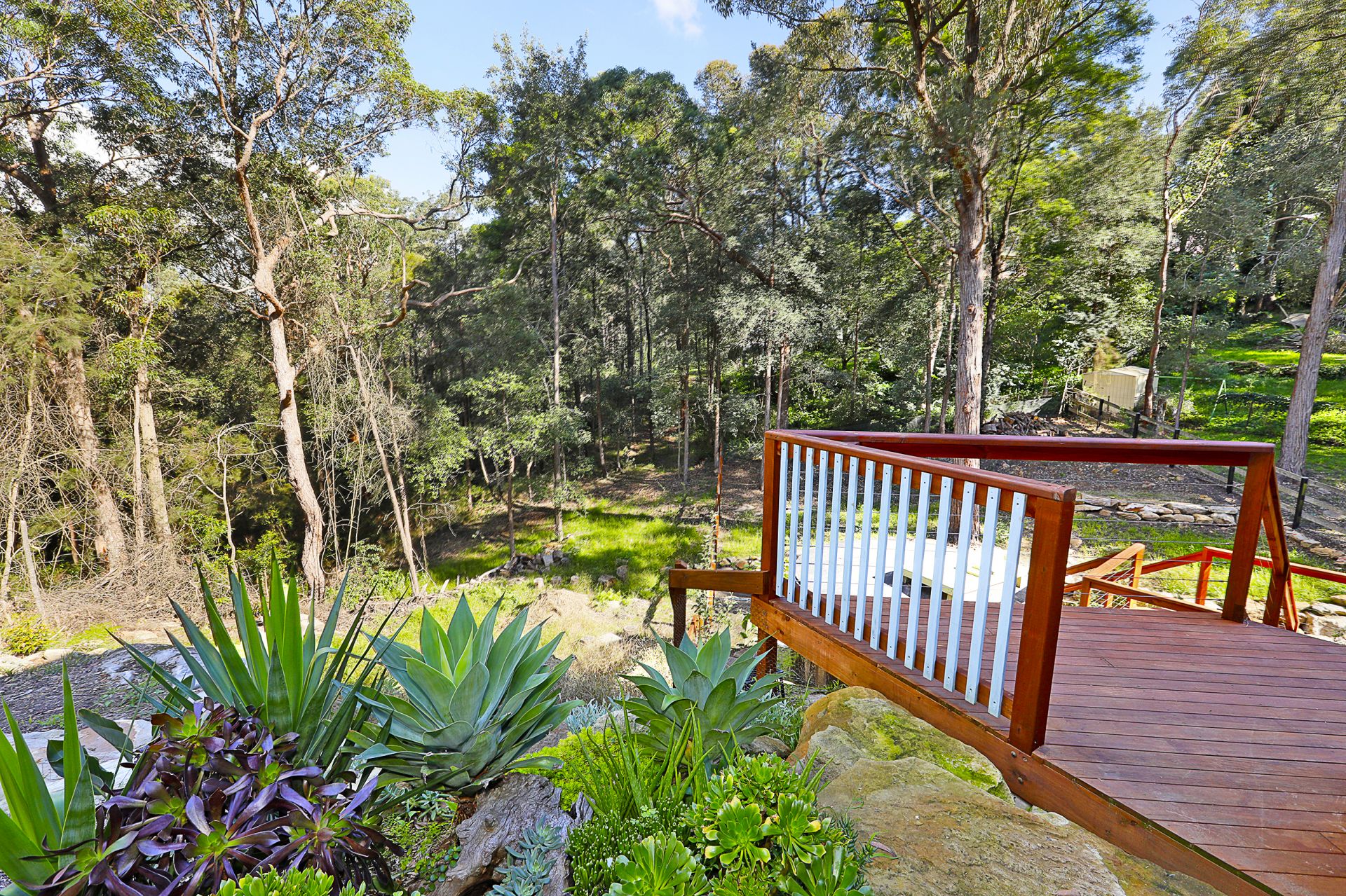 63 Bowen Mountain Road, Bowen Mountain - Thumbnail 4