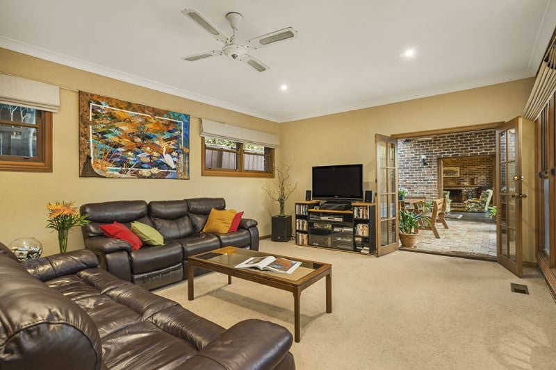 36 Winmalee Road, Balwyn - Thumbnail 3