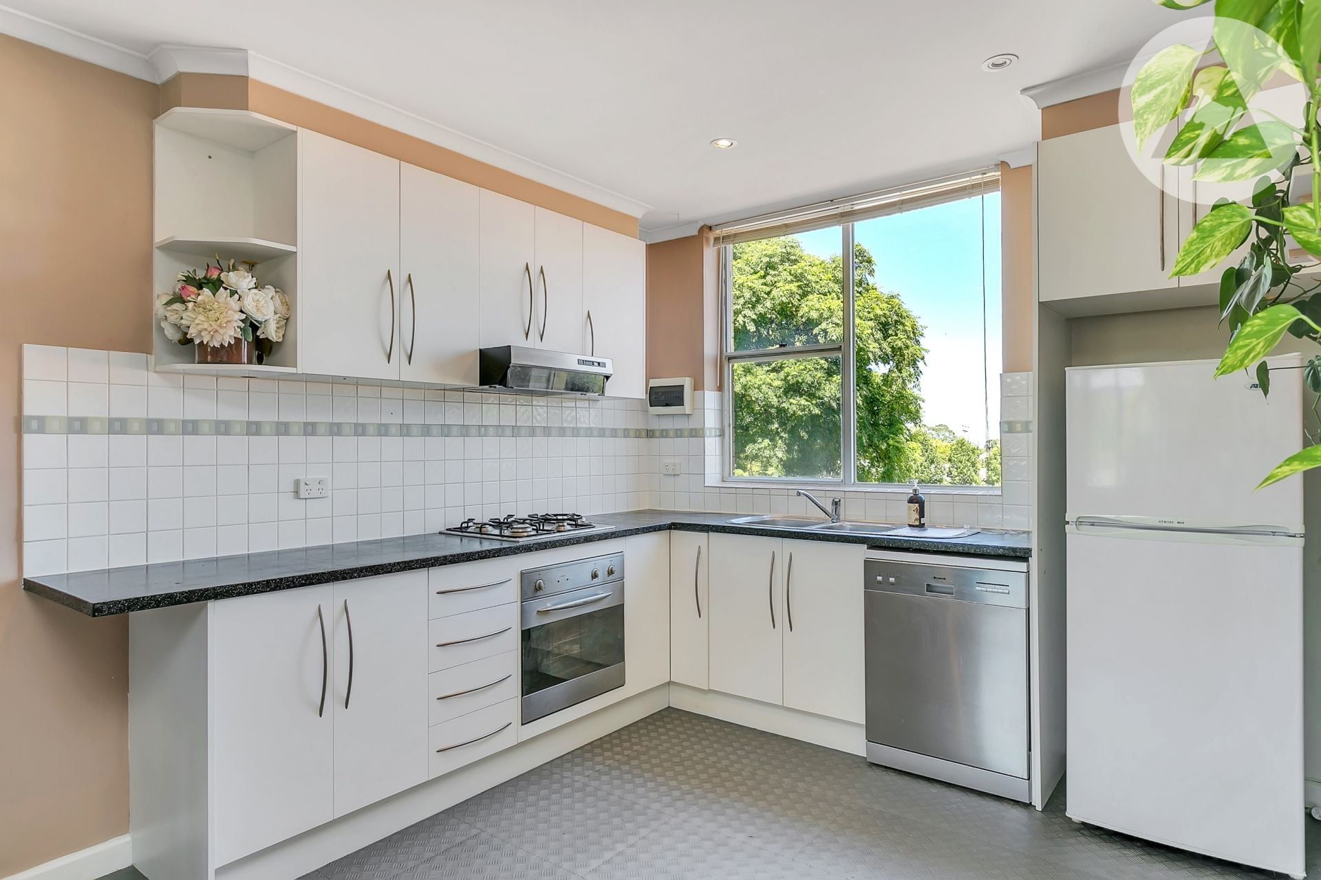 11/465 Portrush Road, Glenside - Thumbnail 6