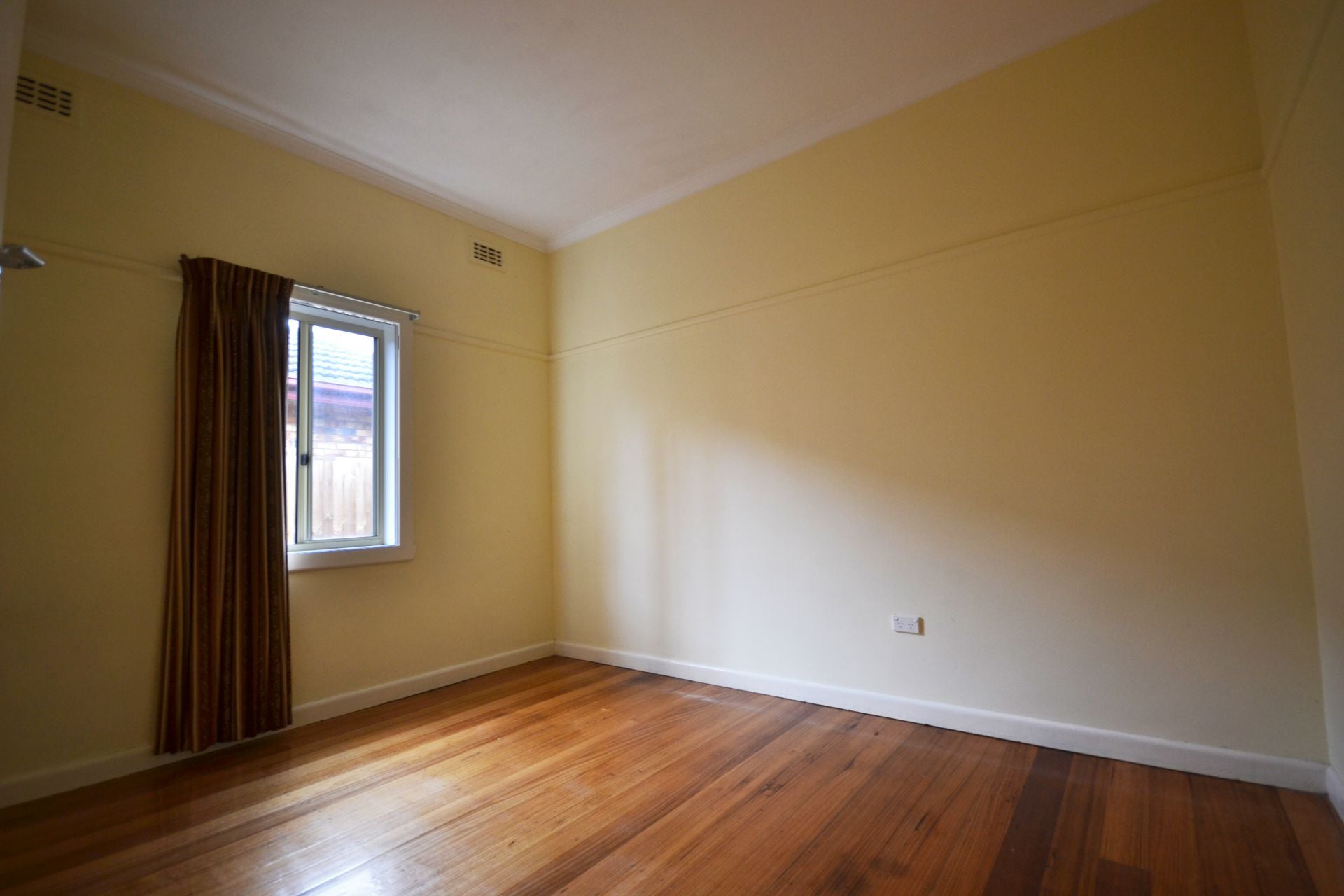 READY TO MOVE IN