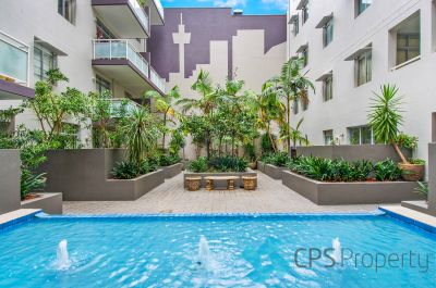 MODERN ONE BEDROOM RESIDENCE IN THE HEART OF VIBRANT SURRY HILLS