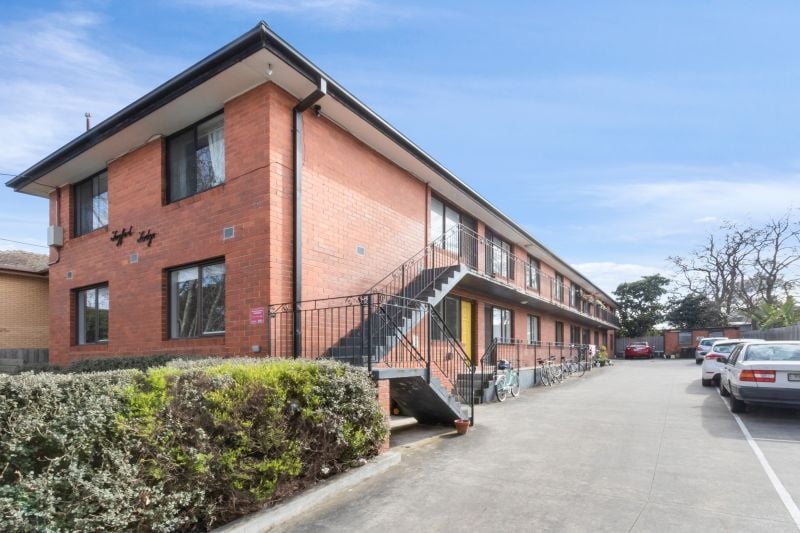 1/15 Christmas Street, Northcote