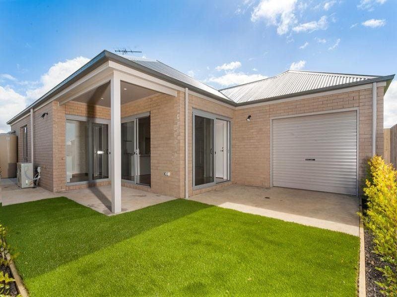 2/22 Curzon Drive OCEAN GROVE VIC, Ocean Grove - Thumbnail 2