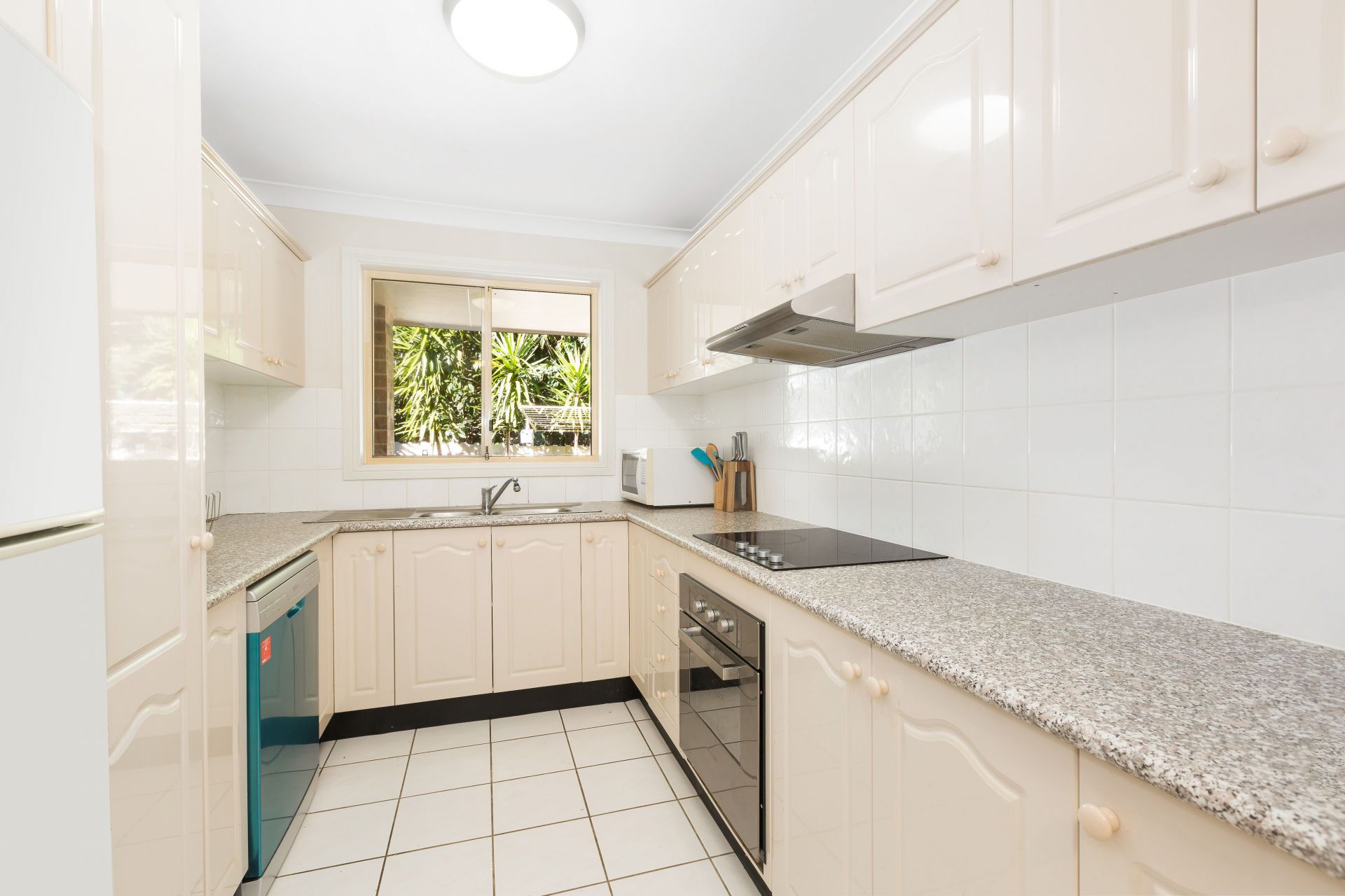 16/2 Wollybutt Road, Engadine, Engadine - Thumbnail 4