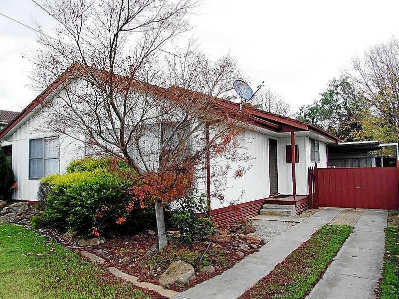 13 Shea Street, Bacchus Marsh - Thumbnail 2