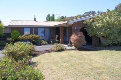 19 Mary Street, East Devonport, East Devonport - Thumbnail 2