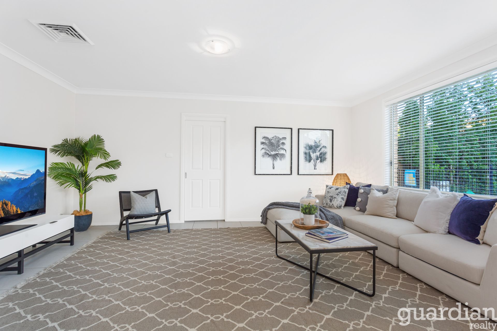 4 St Pauls Avenue Castle Hill NSW, Castle Hill - Thumbnail 5