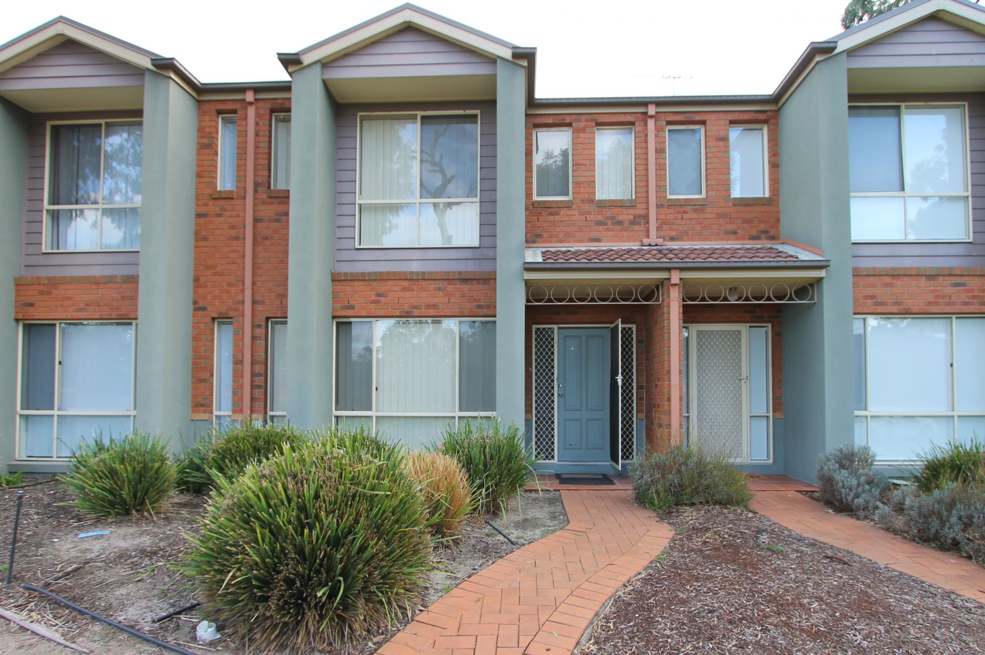 PERFECT LOCATION AT THE PERFECT PRICE!!!