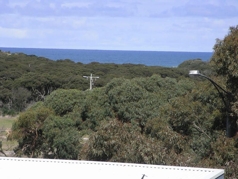 3/2A Walker Street, Anglesea, VIC, Anglesea - Thumbnail 2