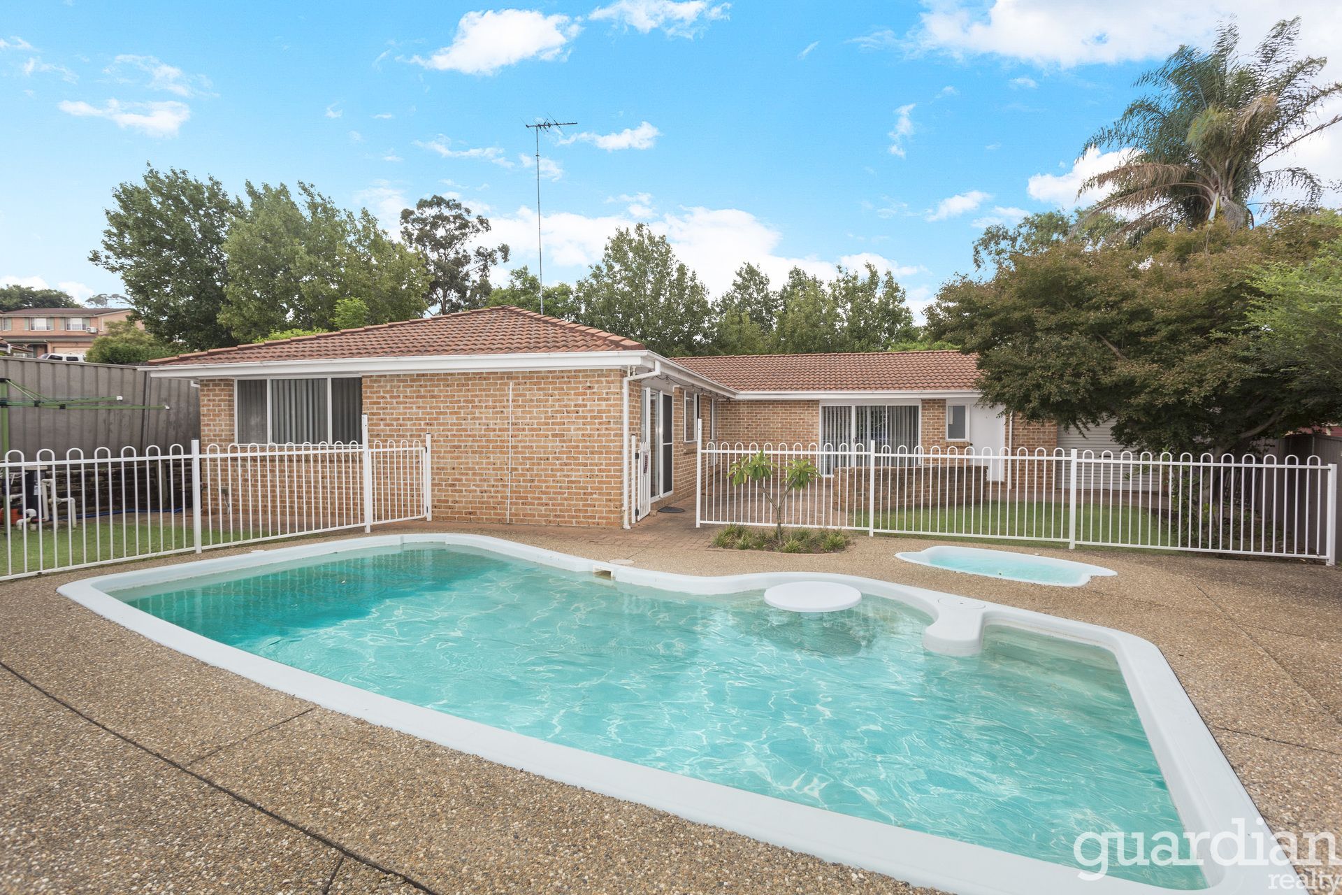 4 Carmel Close Baulkham Hills NSW, Baulkham Hills - Thumbnail 3