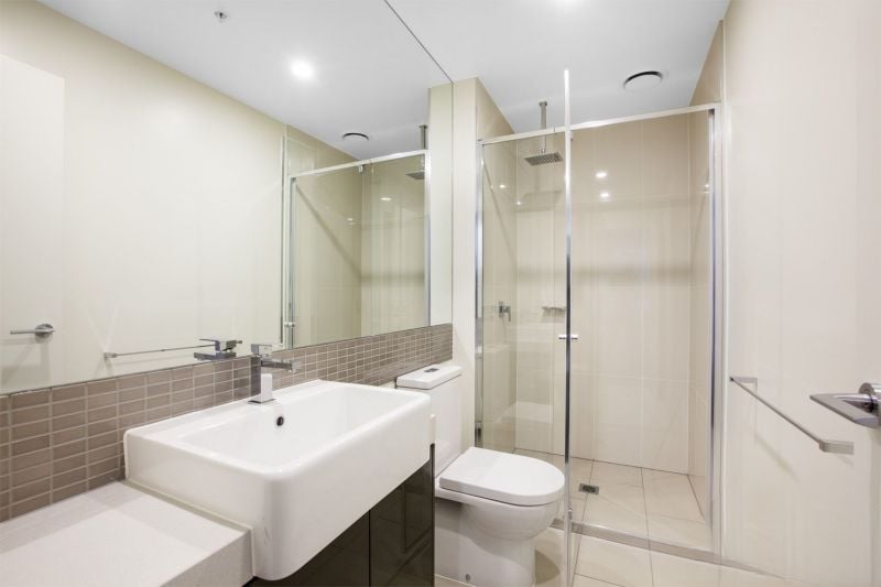 301/33 Clarke Street, Southbank - Thumbnail 7