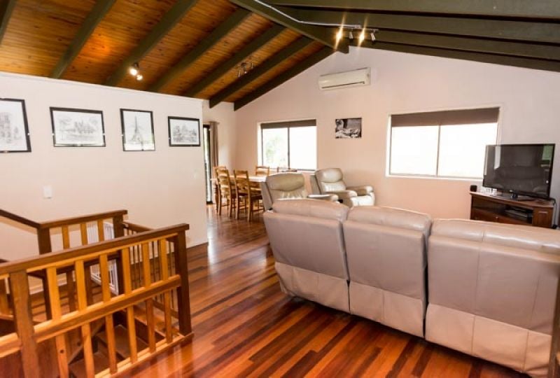 21 Bonney Street Nambour QLD, Nambour - Thumbnail 3