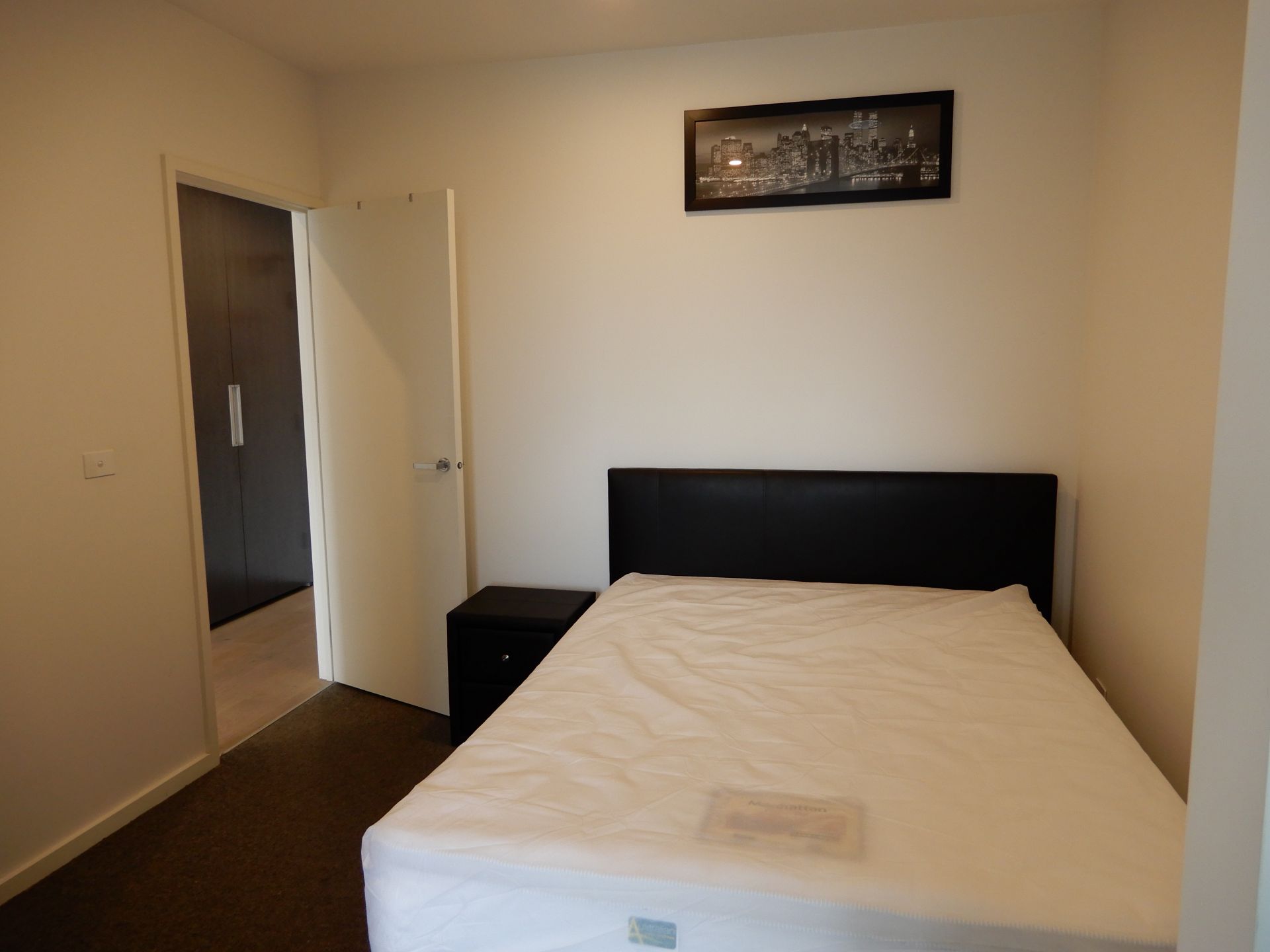 MODERN LIVING AND SEMI FURNISHED