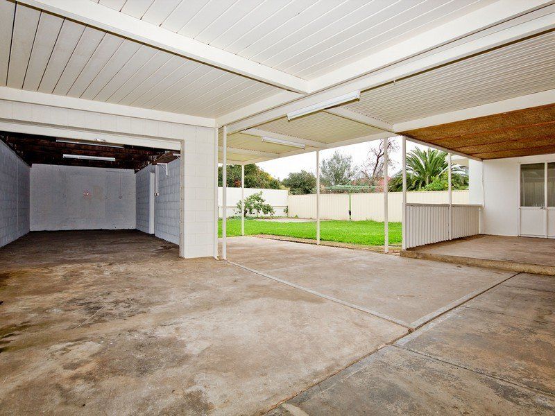13 Dobson Drive Pooraka 5095