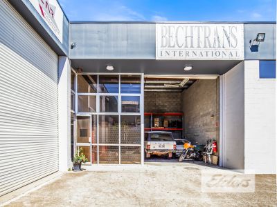 NEAT & TIDY OFFICE/WARHOUSE - CLOSE TO CBD