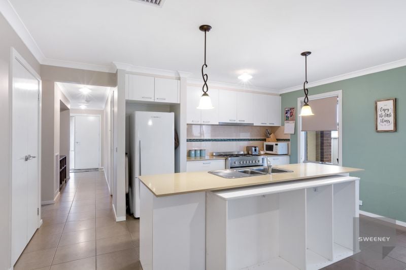 15 Wimpara Crescent, Maddingley - Thumbnail 4