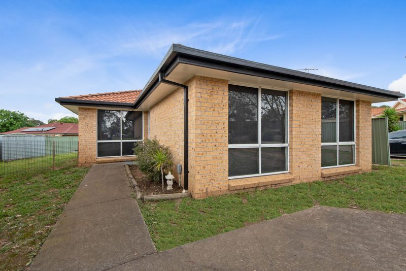 Real Estate For Sale 16A Baldwin Way Currans Hill , NSW