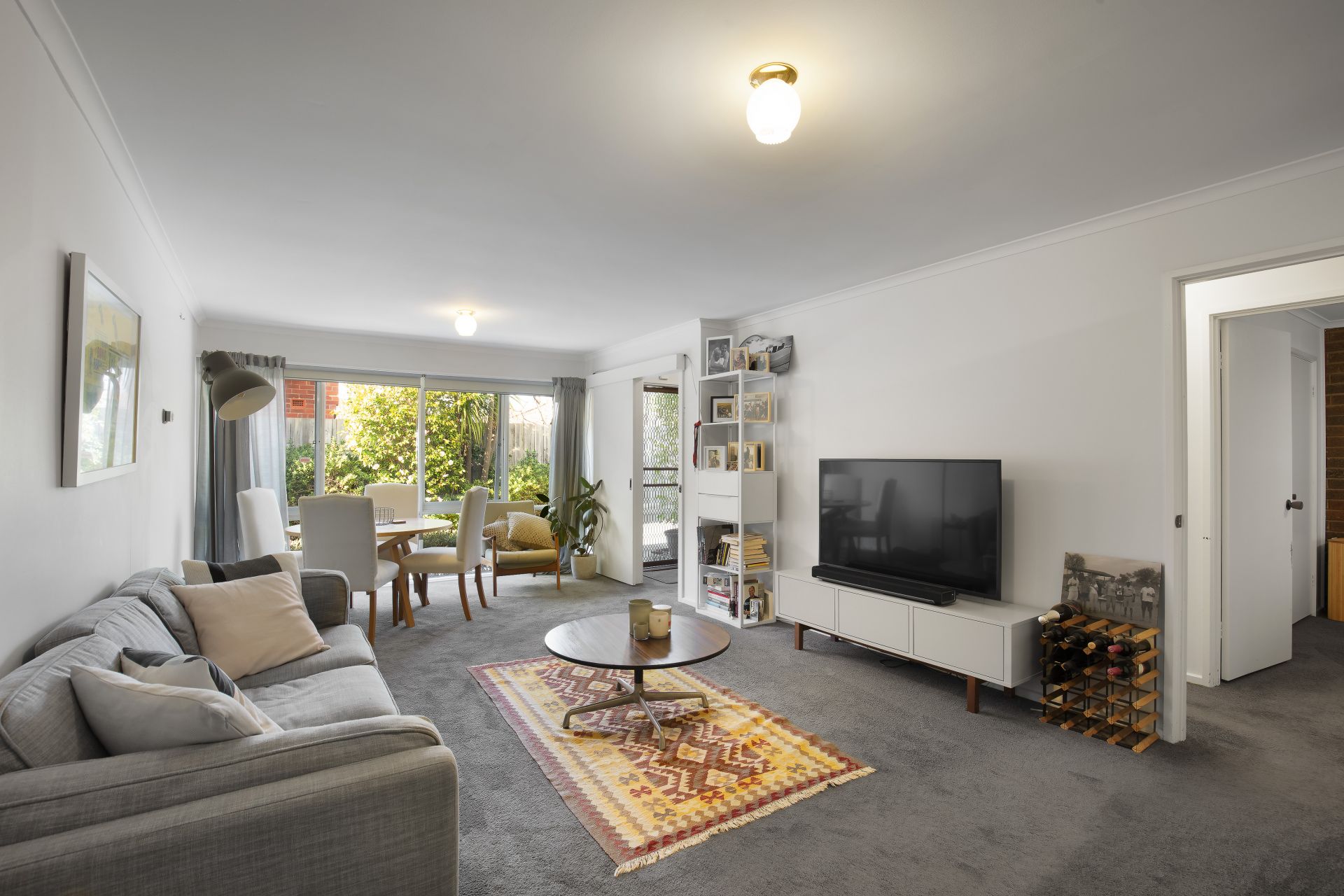 2/64 Harp Road, Kew East - Thumbnail 2