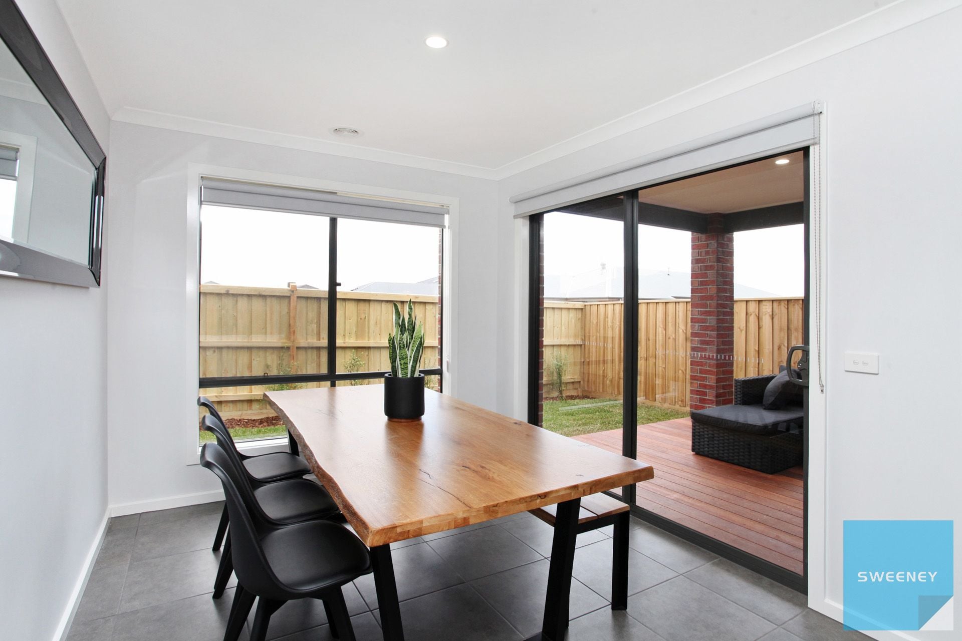 10 Caleb Way, Fraser Rise - Thumbnail 6