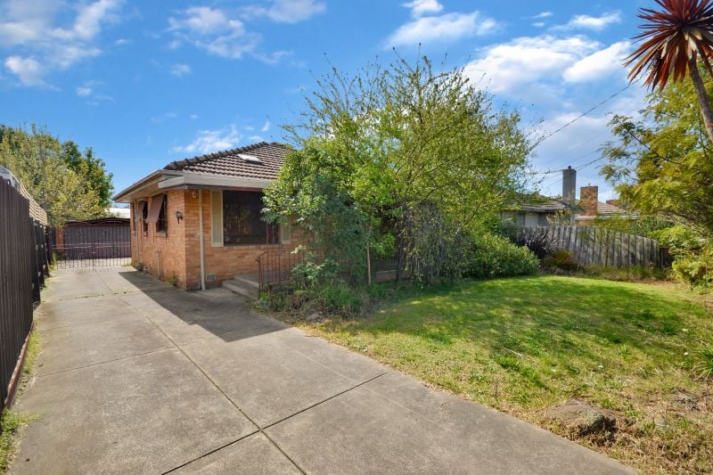 13 Kilmore Avenue, Reservoir