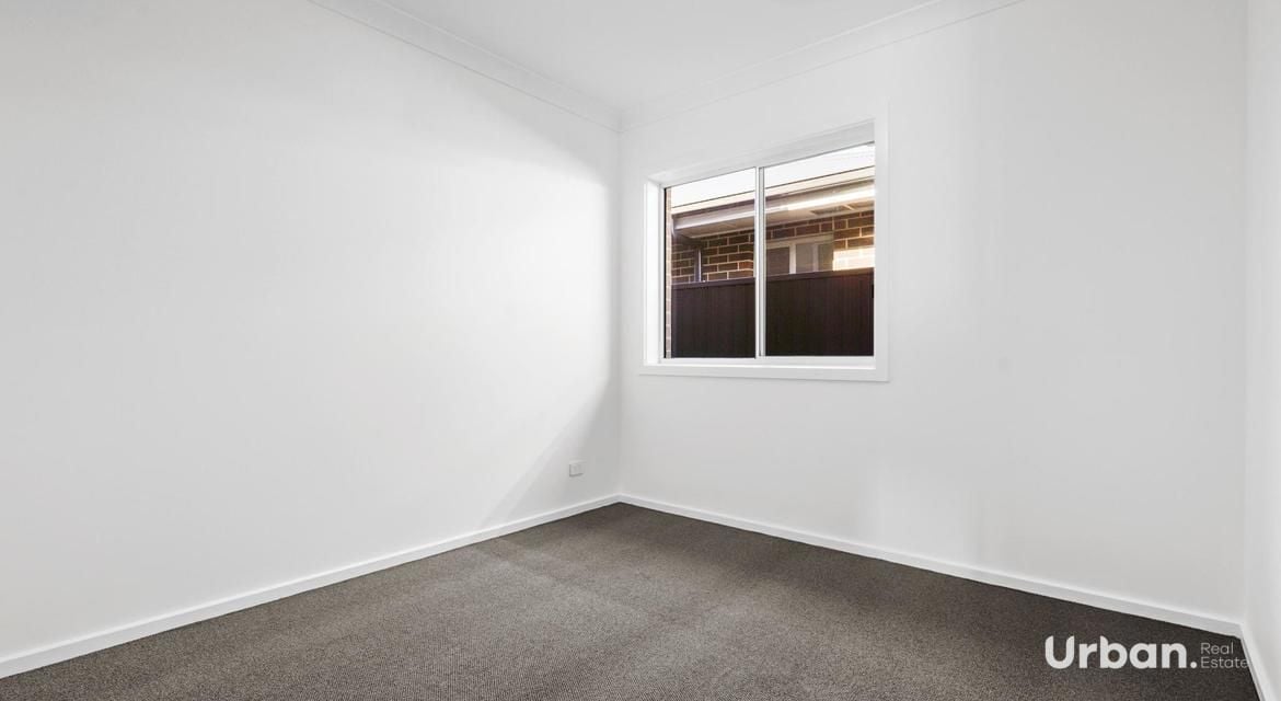 Austral 19 Parhelion Street
