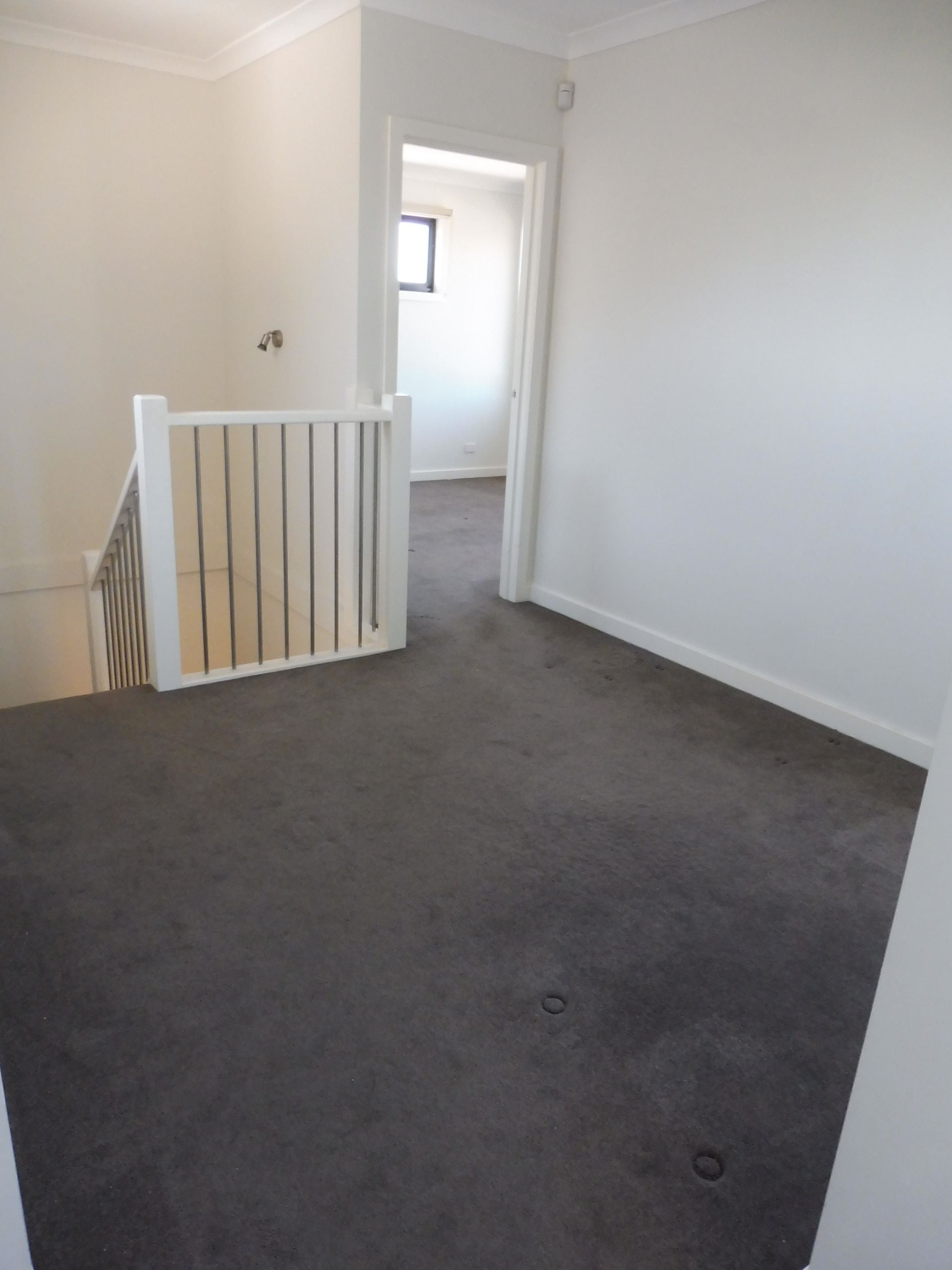 PRIME LOCATION & CLOSE TO ALL AMENITIES