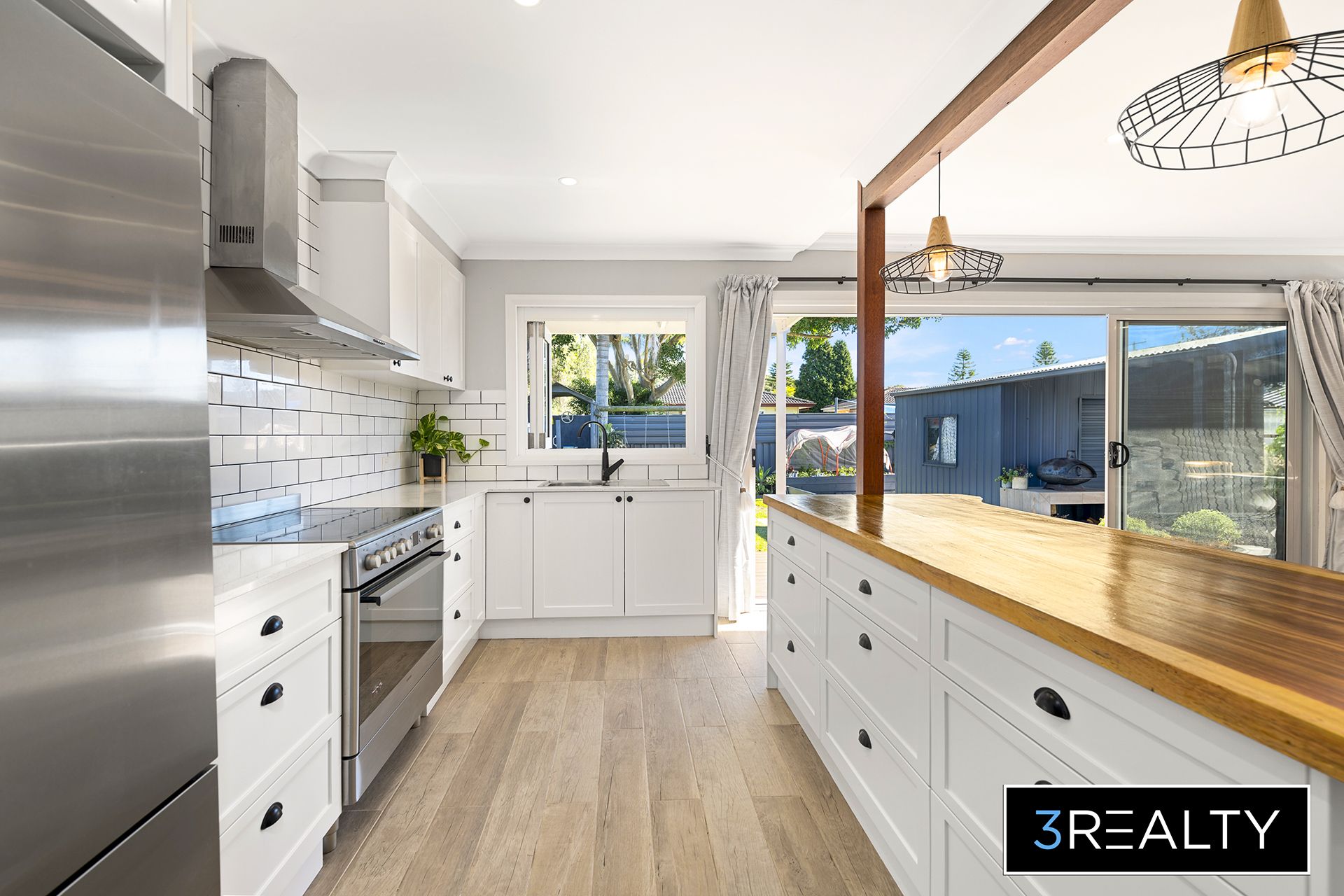 175 Macquarie Grove, Caves Beach - Thumbnail 5