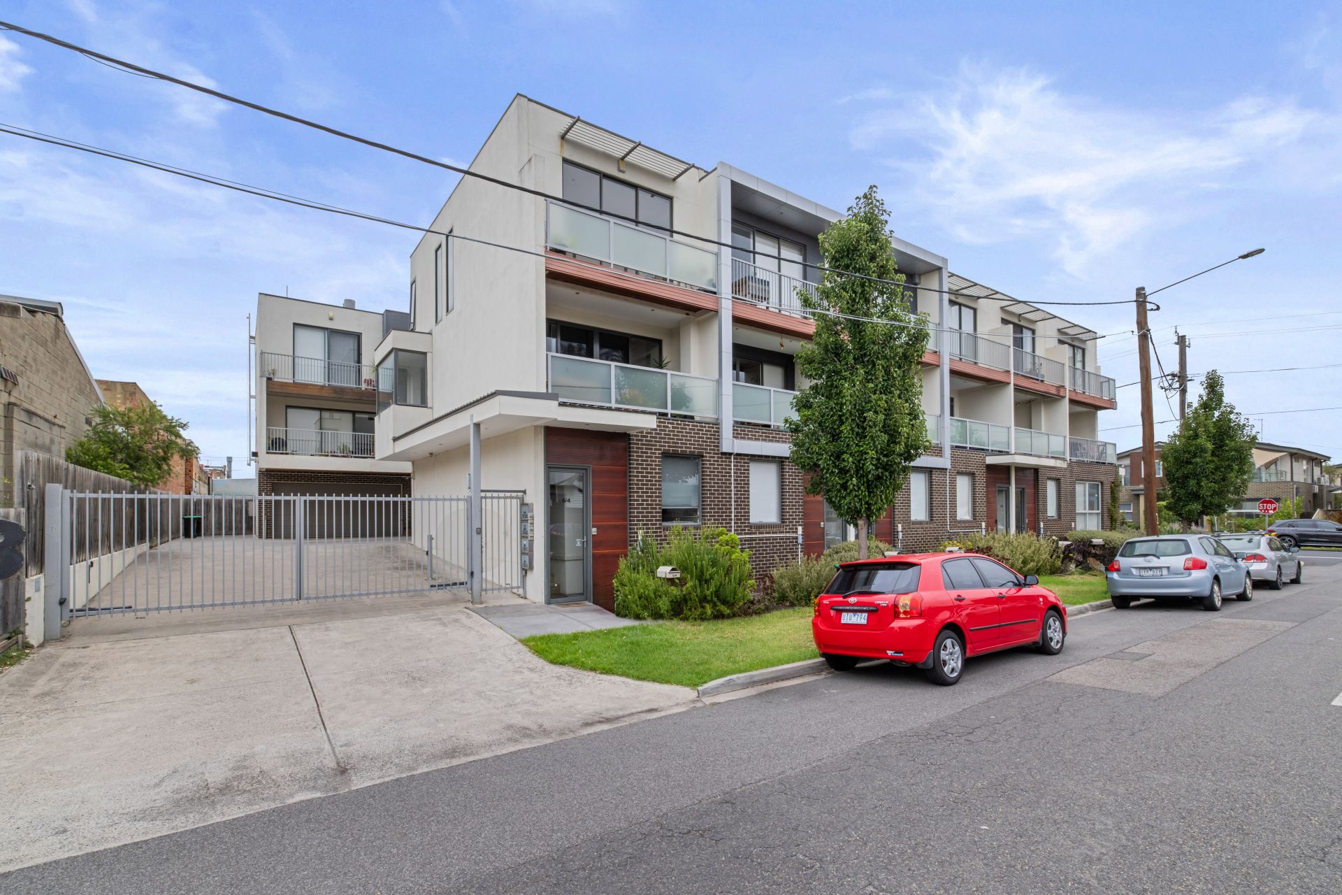 Modern Townhouse