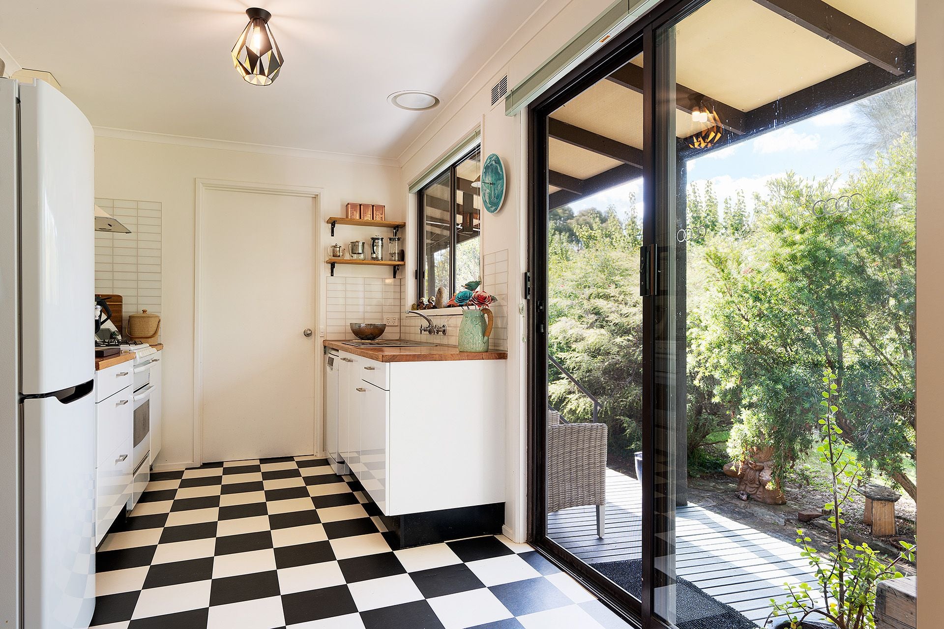 17 Fryers Road, Campbells Creek - Thumbnail 6