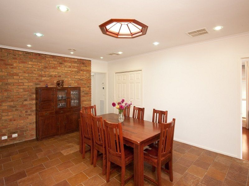 67 Sommers Drive, Altona Meadows - Thumbnail 6