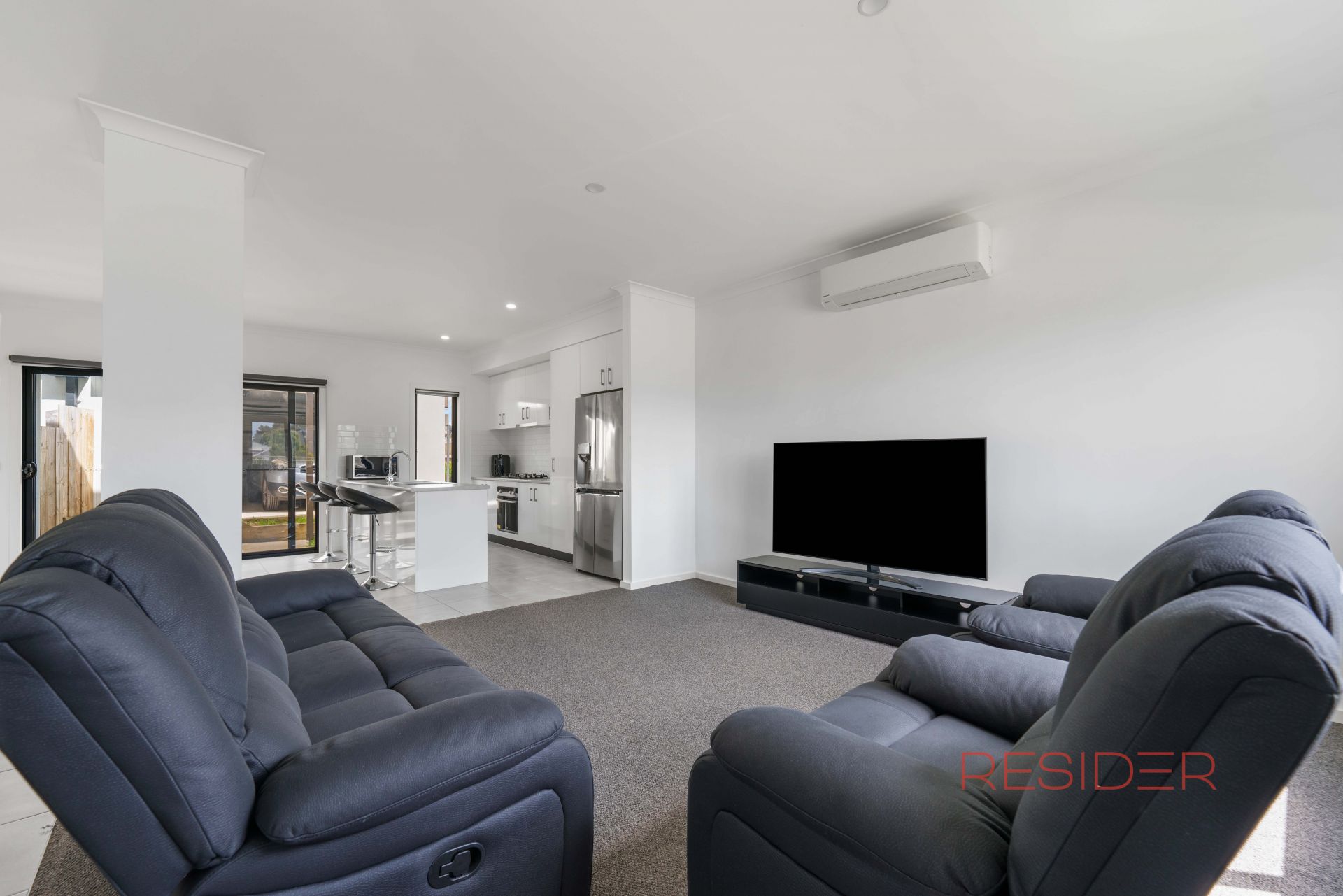 9/27 Pipers Lane Mernda, Mernda - Thumbnail 6