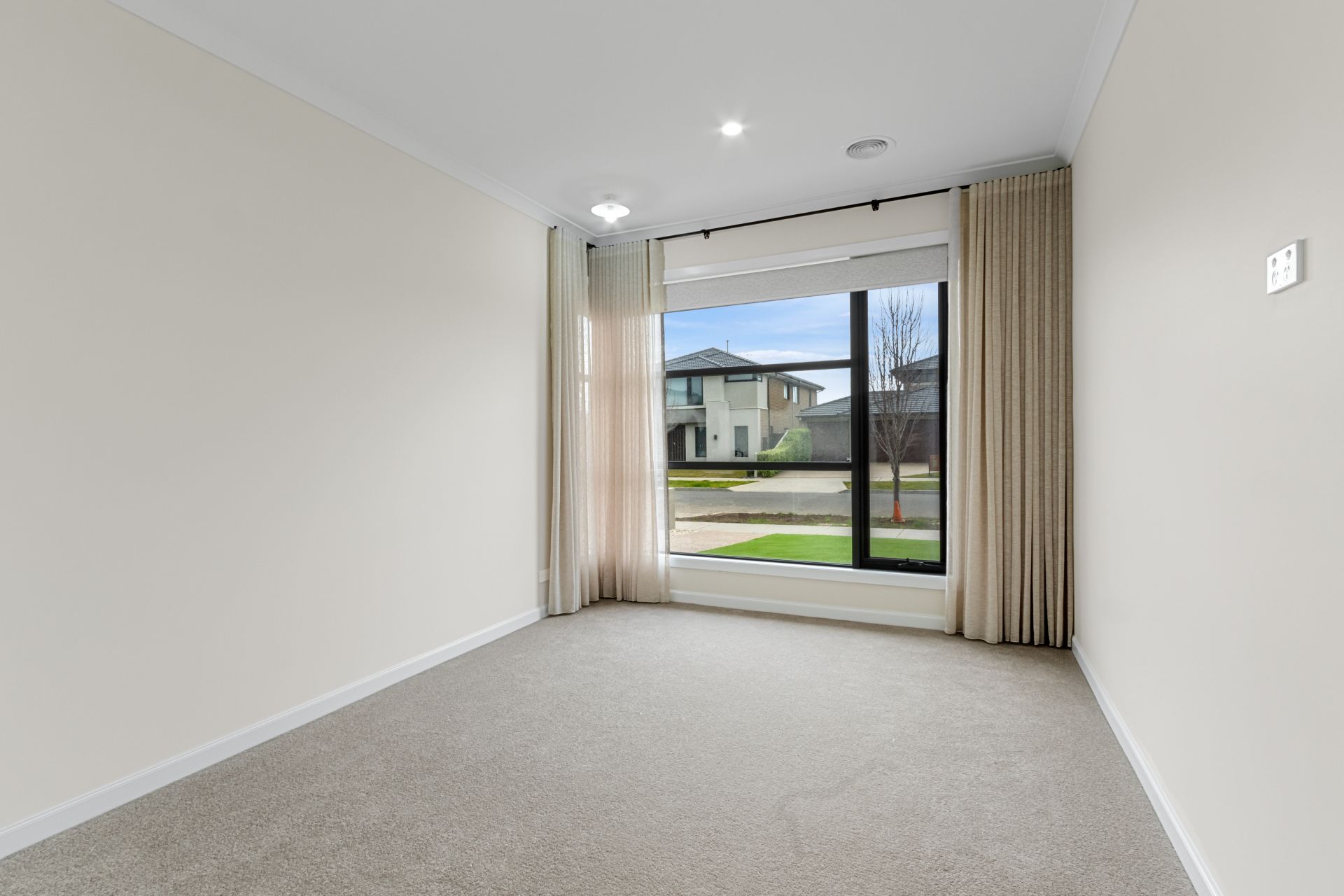 FINE FINISHES, EXPANSIVE SPACES