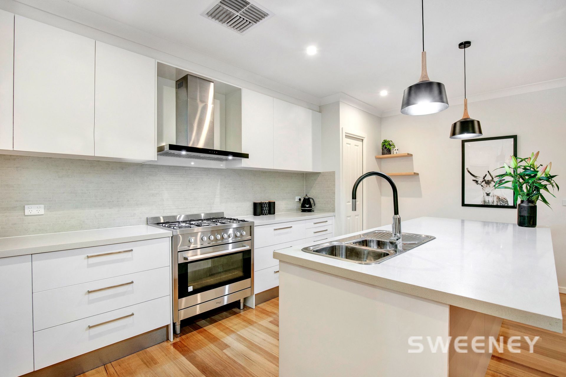 17 Chifley Avenue, Altona - Thumbnail 6