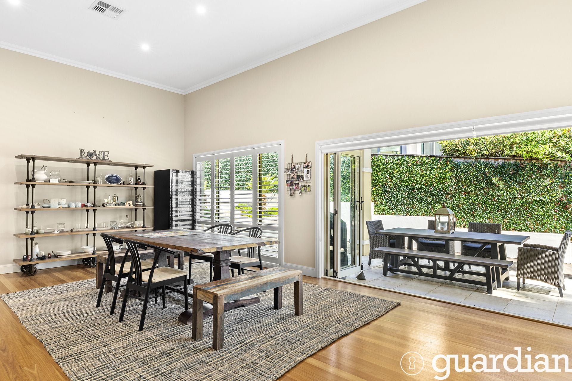 33 Armidale Crescent Castle Hill NSW, Castle Hill - Thumbnail 5