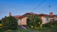 12 Charles Street, Drouin VIC