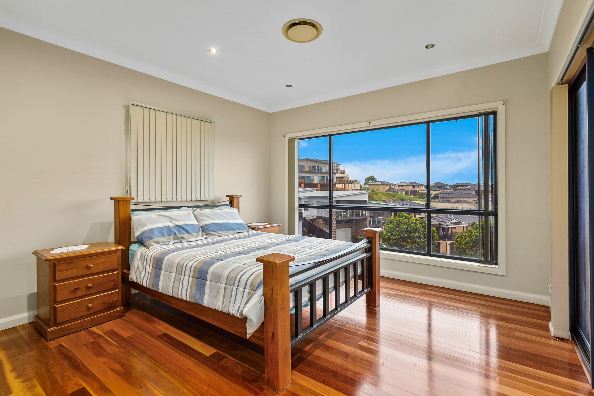 Real Estate For Lease 10 Cormorant Place Berkeley , NSW