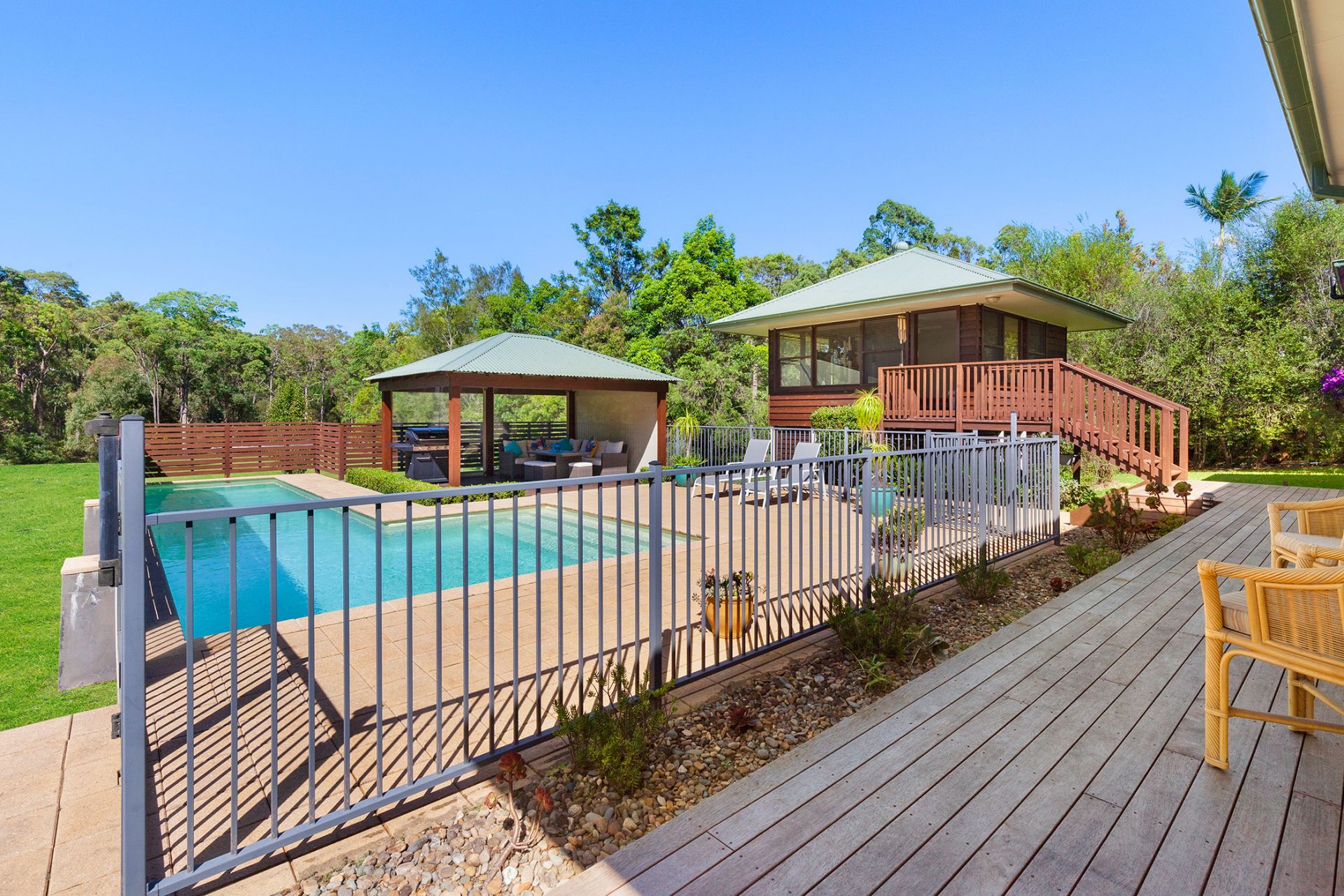 Real Estate For Sale 20 Casson Avenue Eleebana , NSW