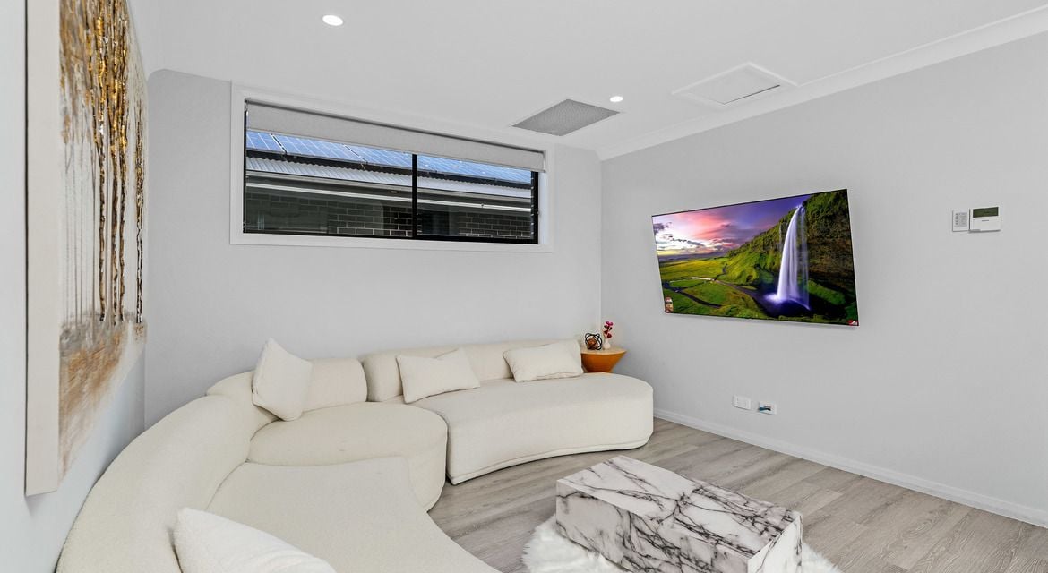 Denham Court 16 Bracken Drive