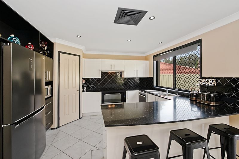 6 Biddabah Avenue Warners Bay NSW, Warners Bay - Thumbnail 5