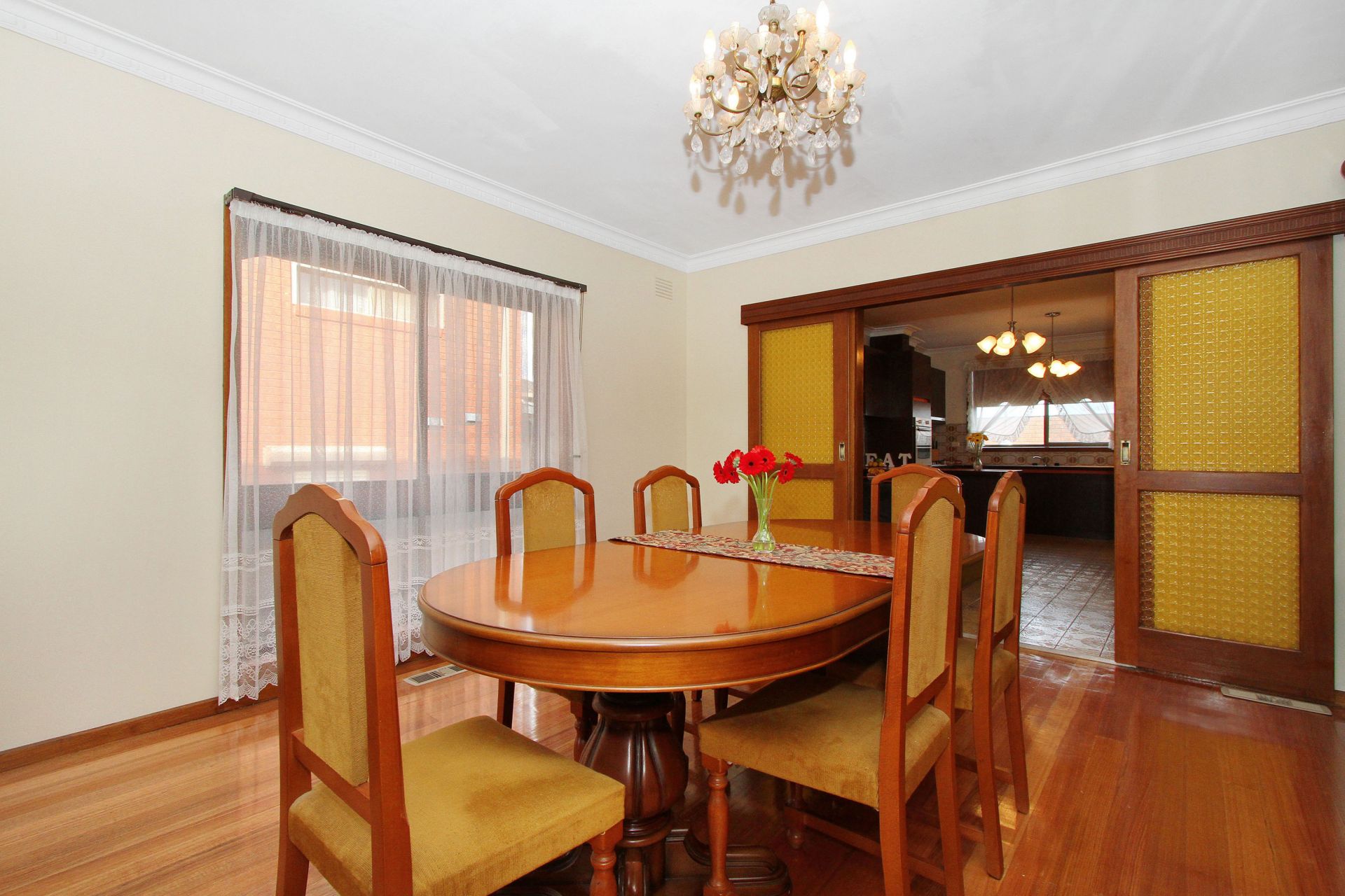 BEAUTIFULLY PRESENTED, METICULOUSLY MAINTAINED