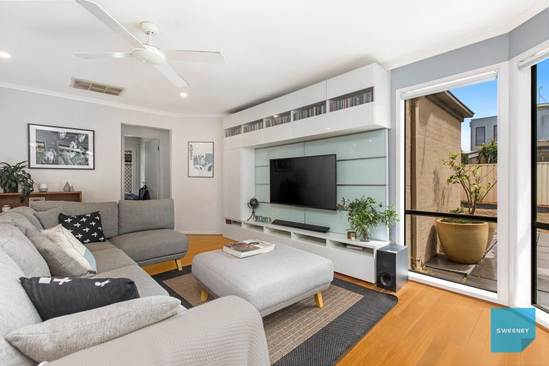 4 Wendouree Parade, Caroline Springs - Thumbnail 8