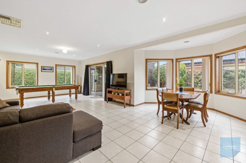 14 Bendigo Circuit, Caroline Springs - Thumbnail 4