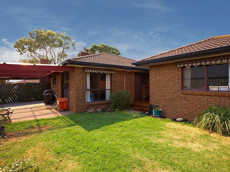 14 Pollywoodside Drive, Altona Meadows - Thumbnail 7